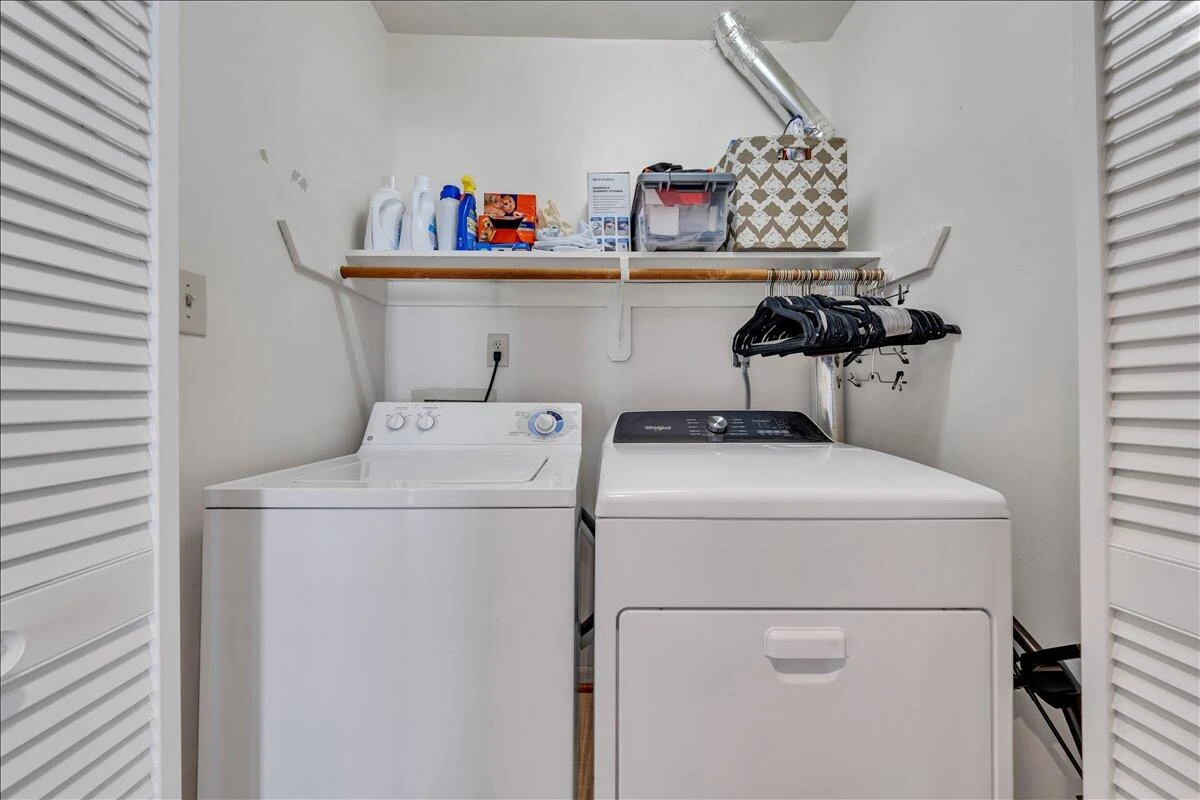 2110 Stephenson AVE #6 - Photo 28