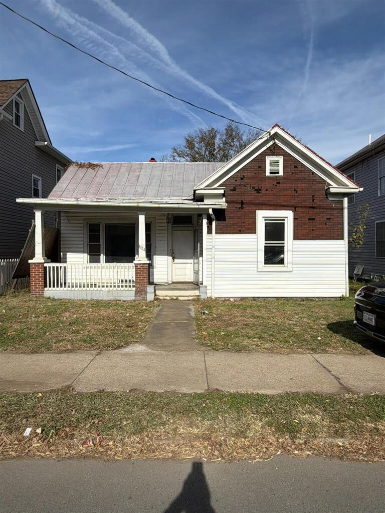 1014 Jamison AVE