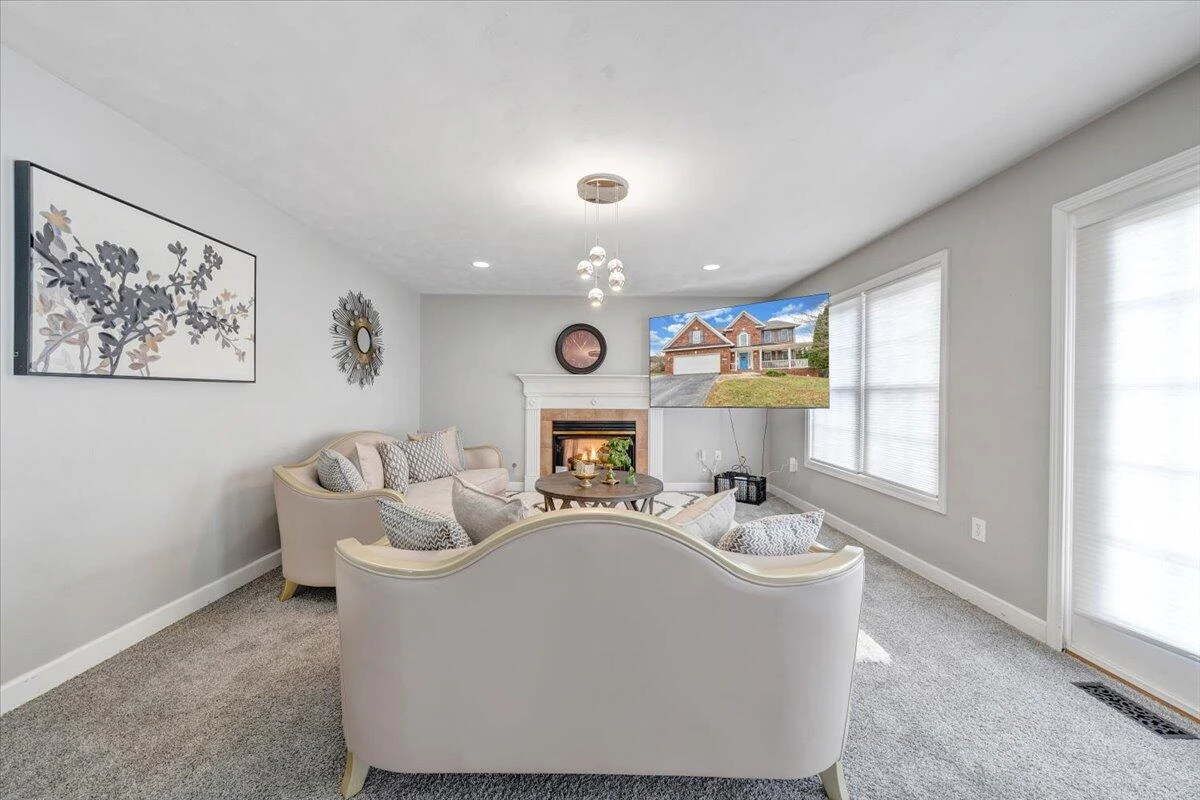 1818 High Gate LN - Photo 11
