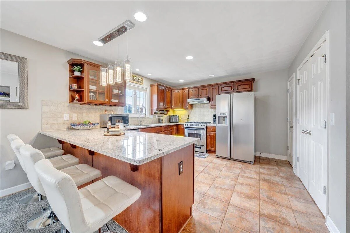 1818 High Gate LN - Photo 14