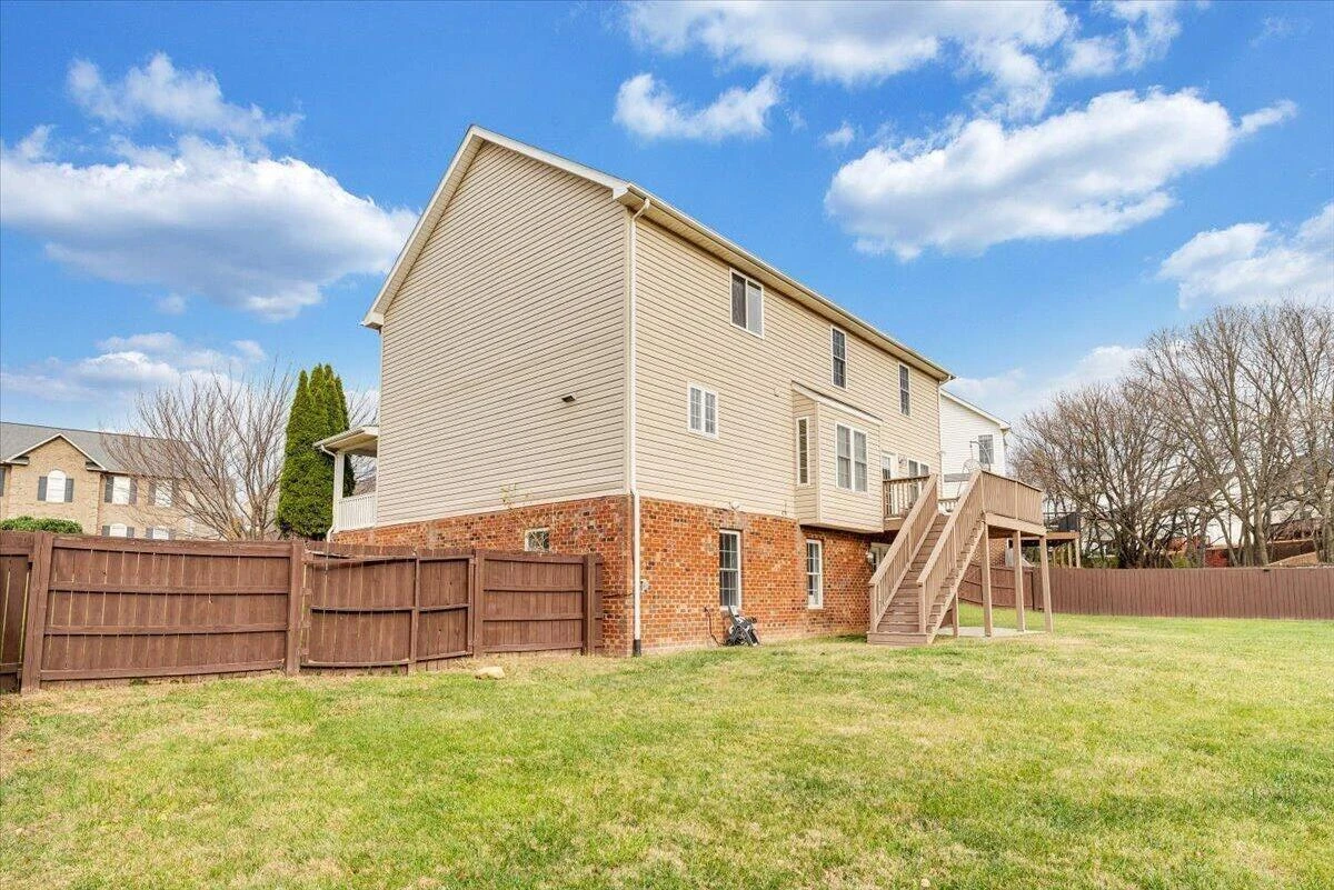 1818 High Gate LN - Photo 36