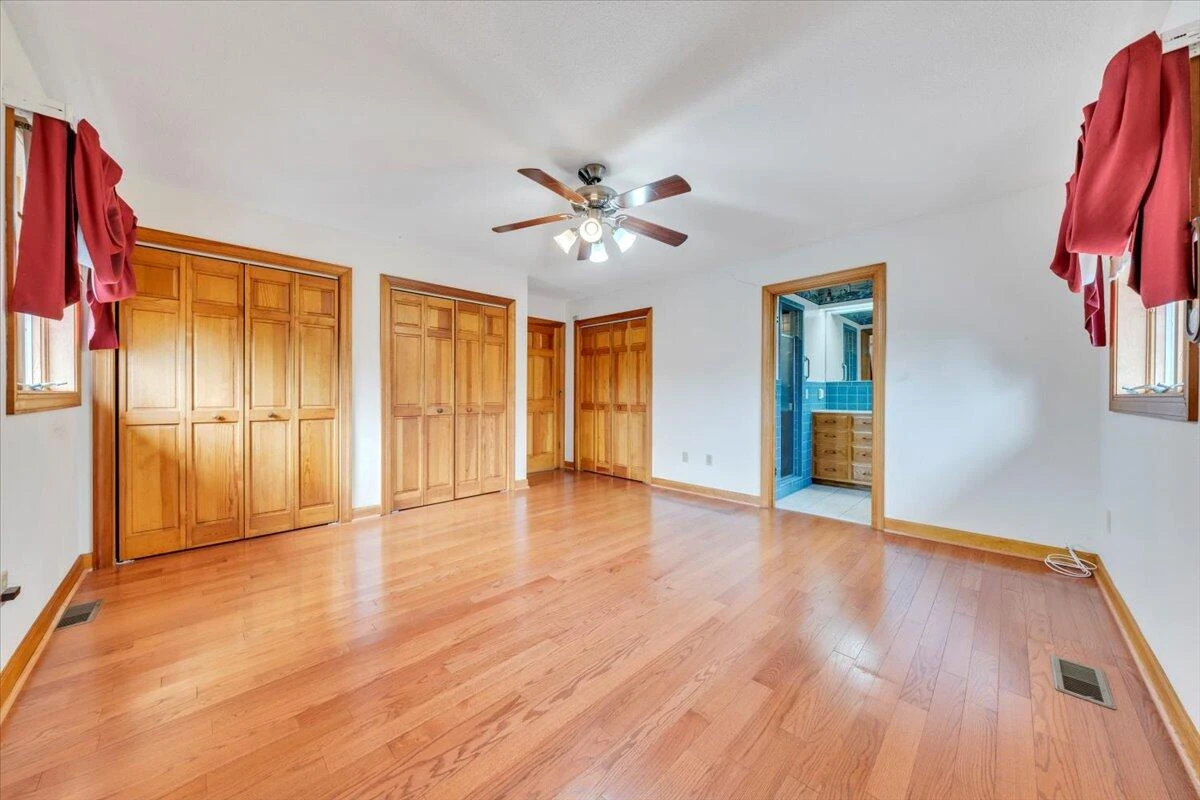 290 Patricia LN - Photo 28
