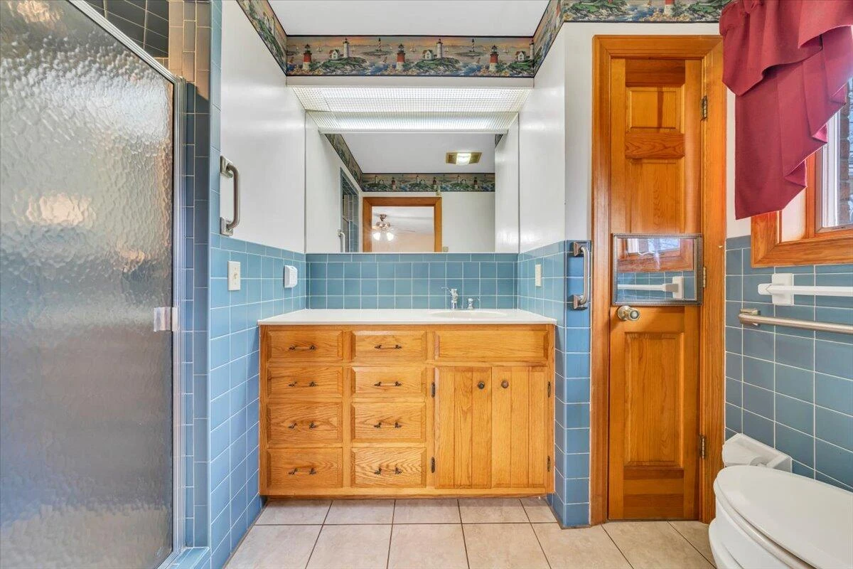 290 Patricia LN - Photo 30