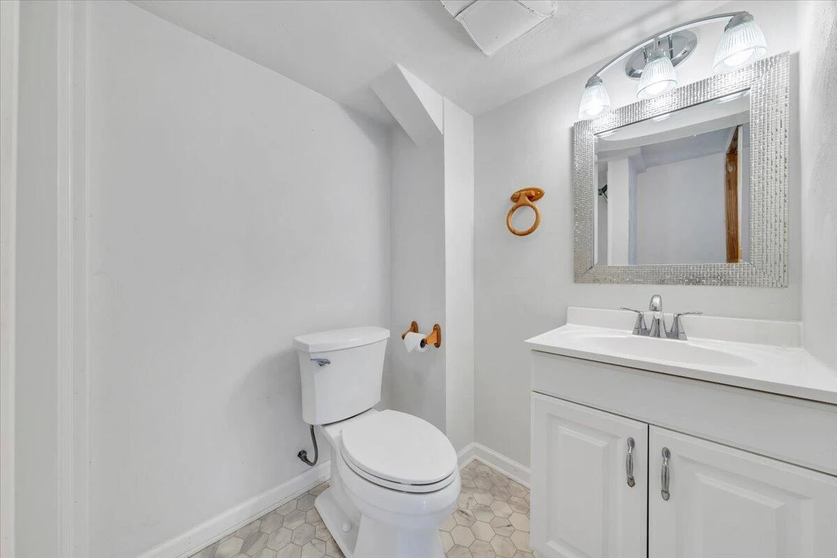 3504 Forest Hill AVE - Photo 23