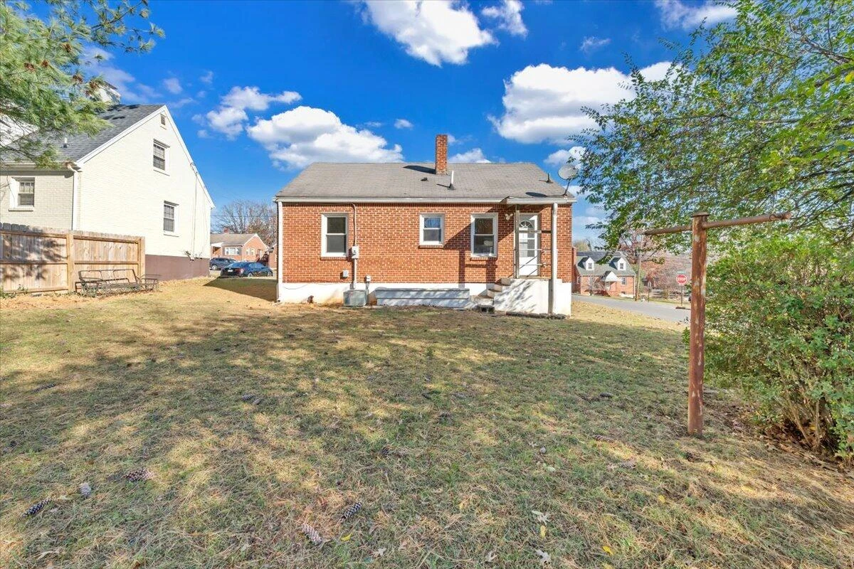 3504 Forest Hill AVE - Photo 28