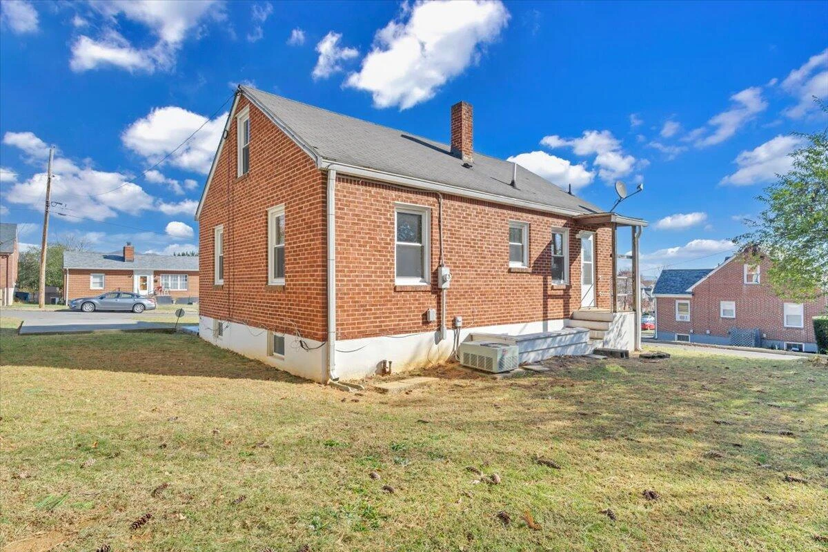 3504 Forest Hill AVE - Photo 29