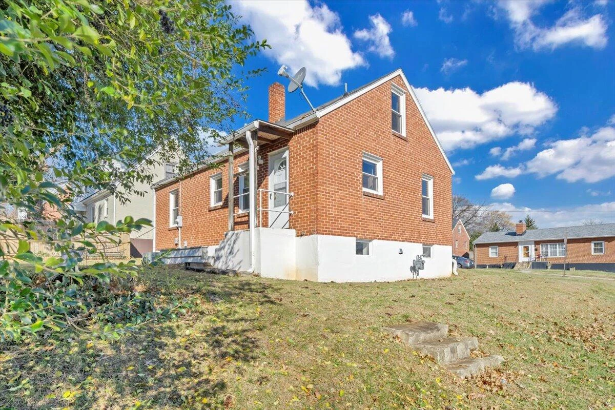 3504 Forest Hill AVE - Photo 31