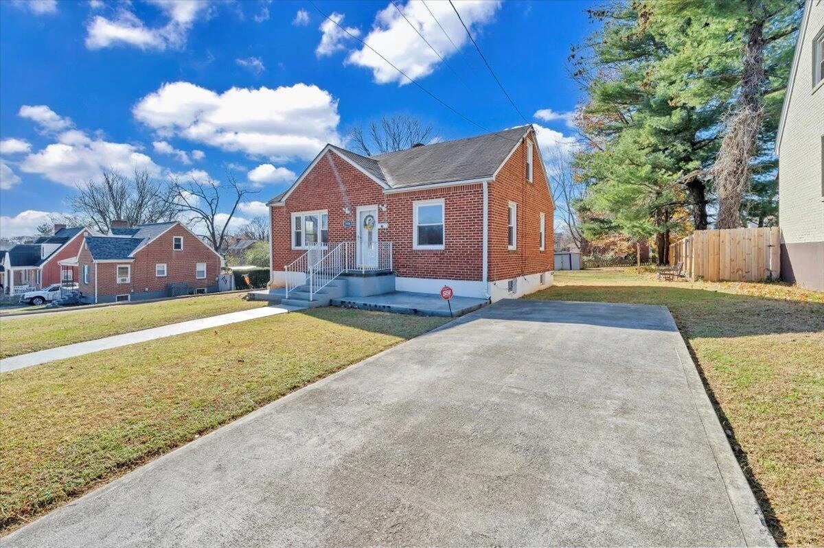 3504 Forest Hill AVE - Photo 38