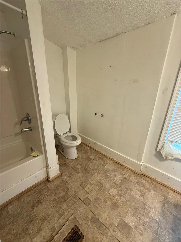 1115 Orange AVE - Photo 14