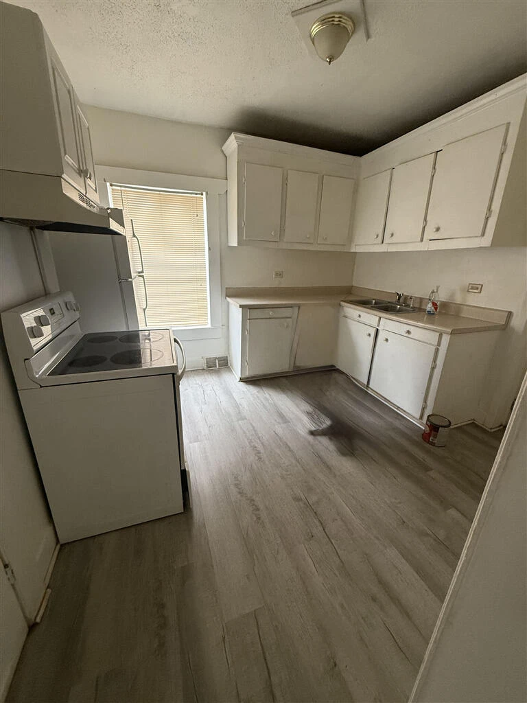 1115 Orange AVE - Photo 8