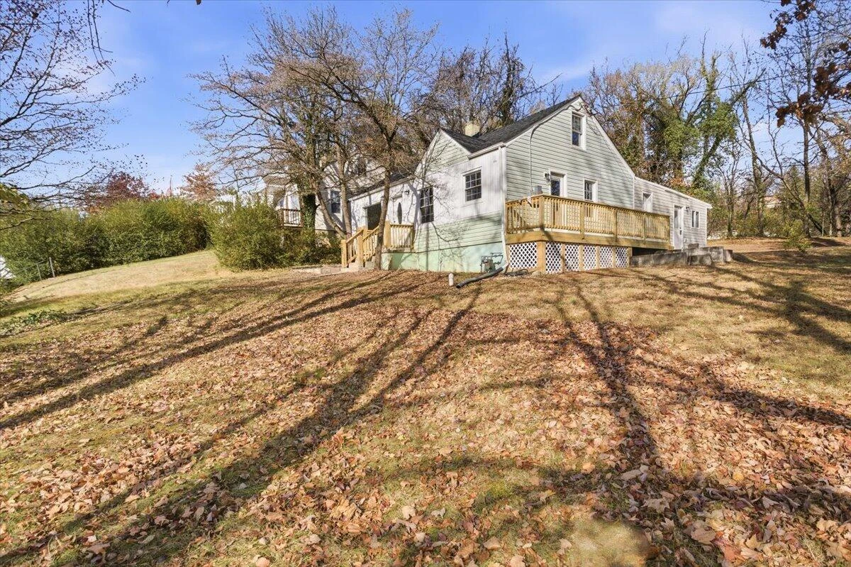 707 Brandon AVE