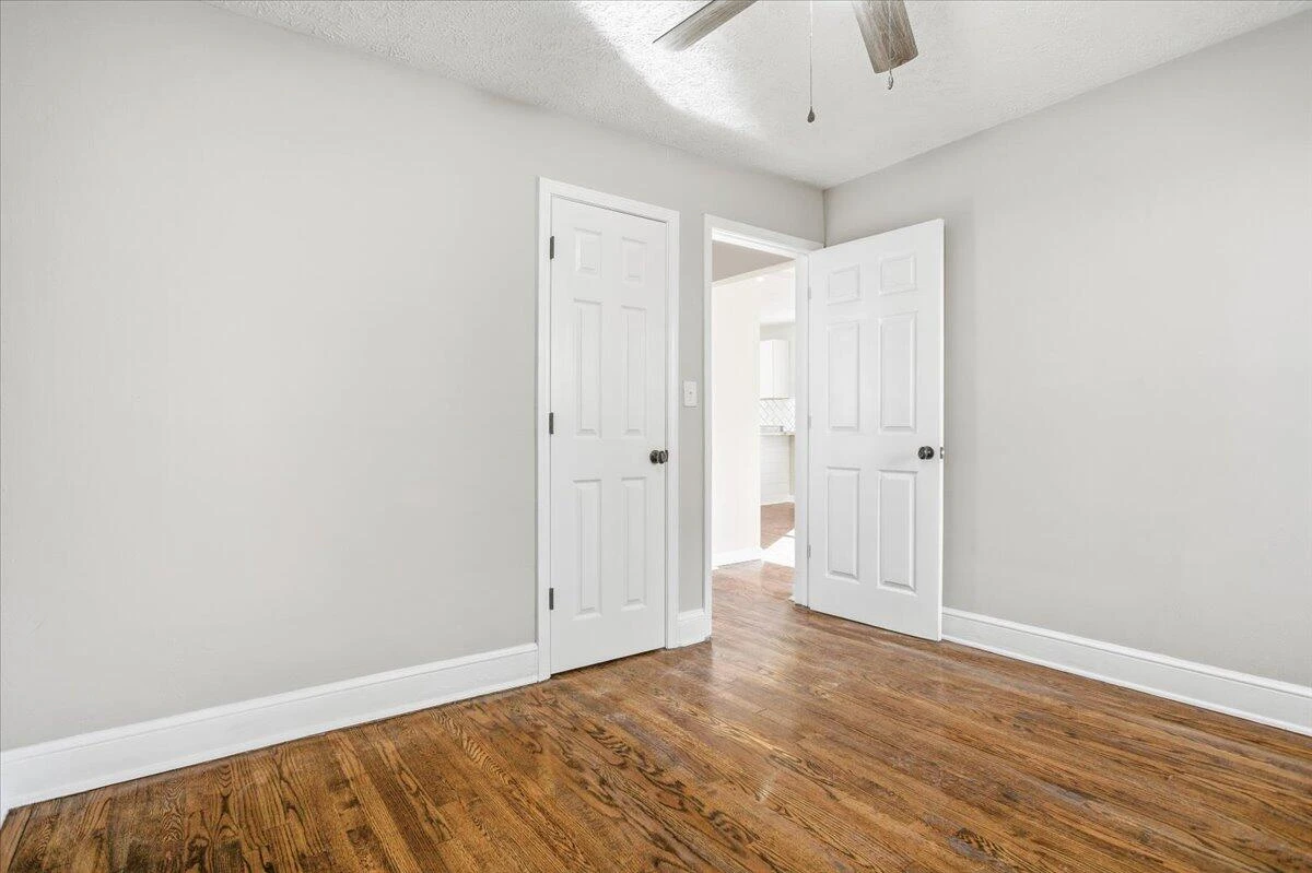 707 Brandon AVE - Photo 16