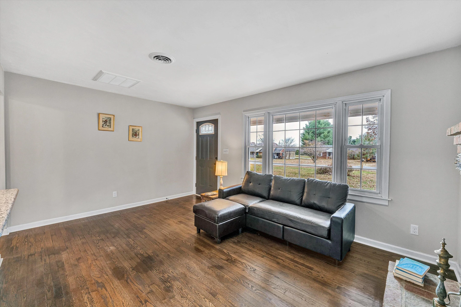 1059 Fairview DR - Photo 13
