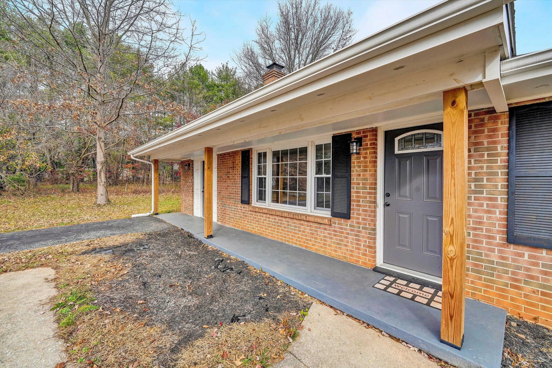 1059 Fairview DR - Photo 5