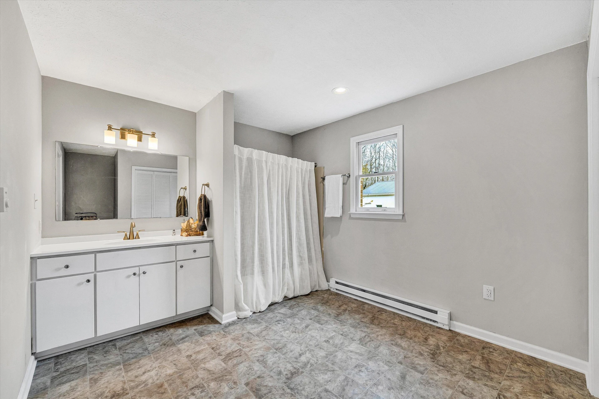 1059 Fairview DR - Photo 38