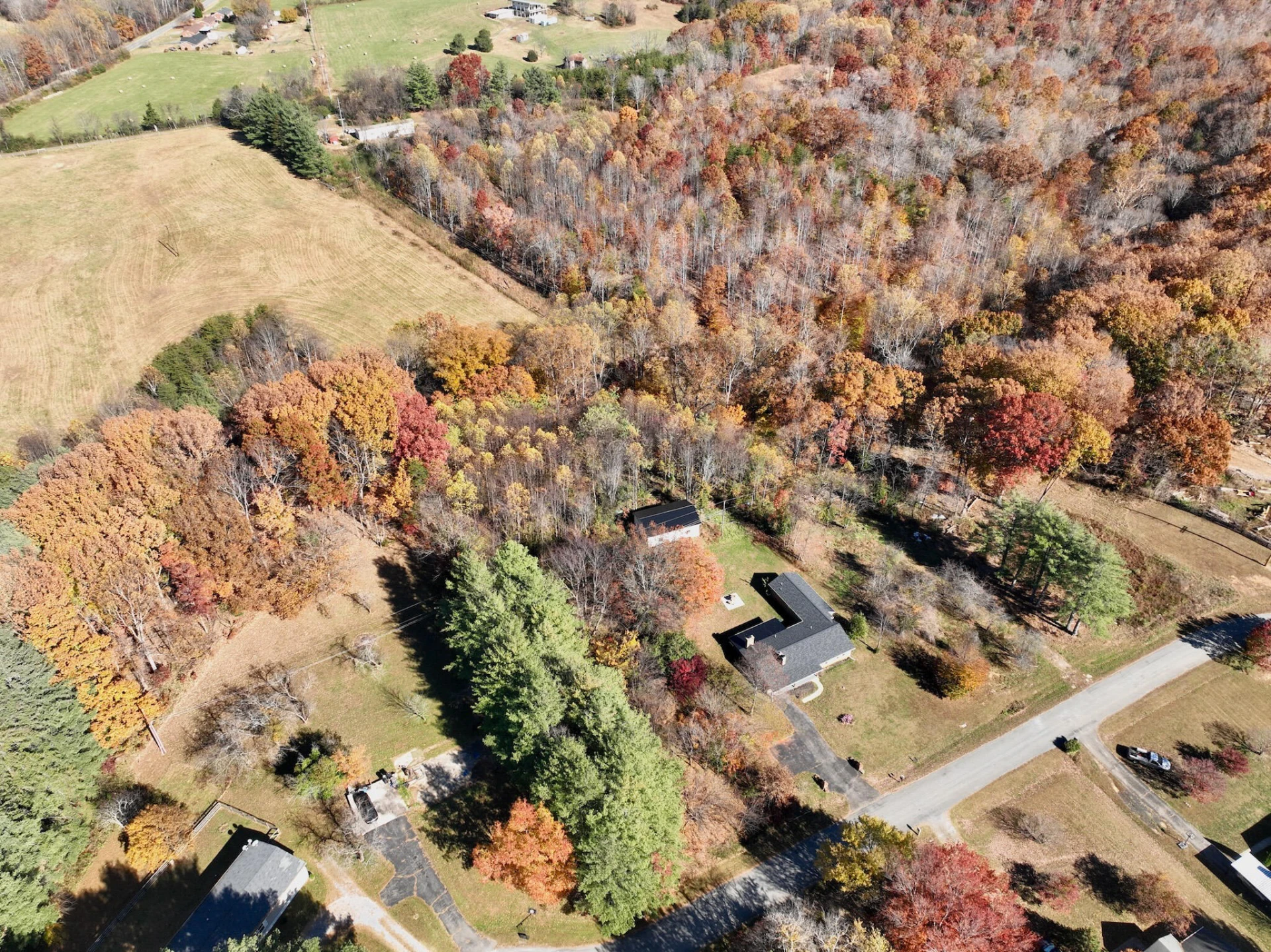 1059 Fairview DR - Photo 41