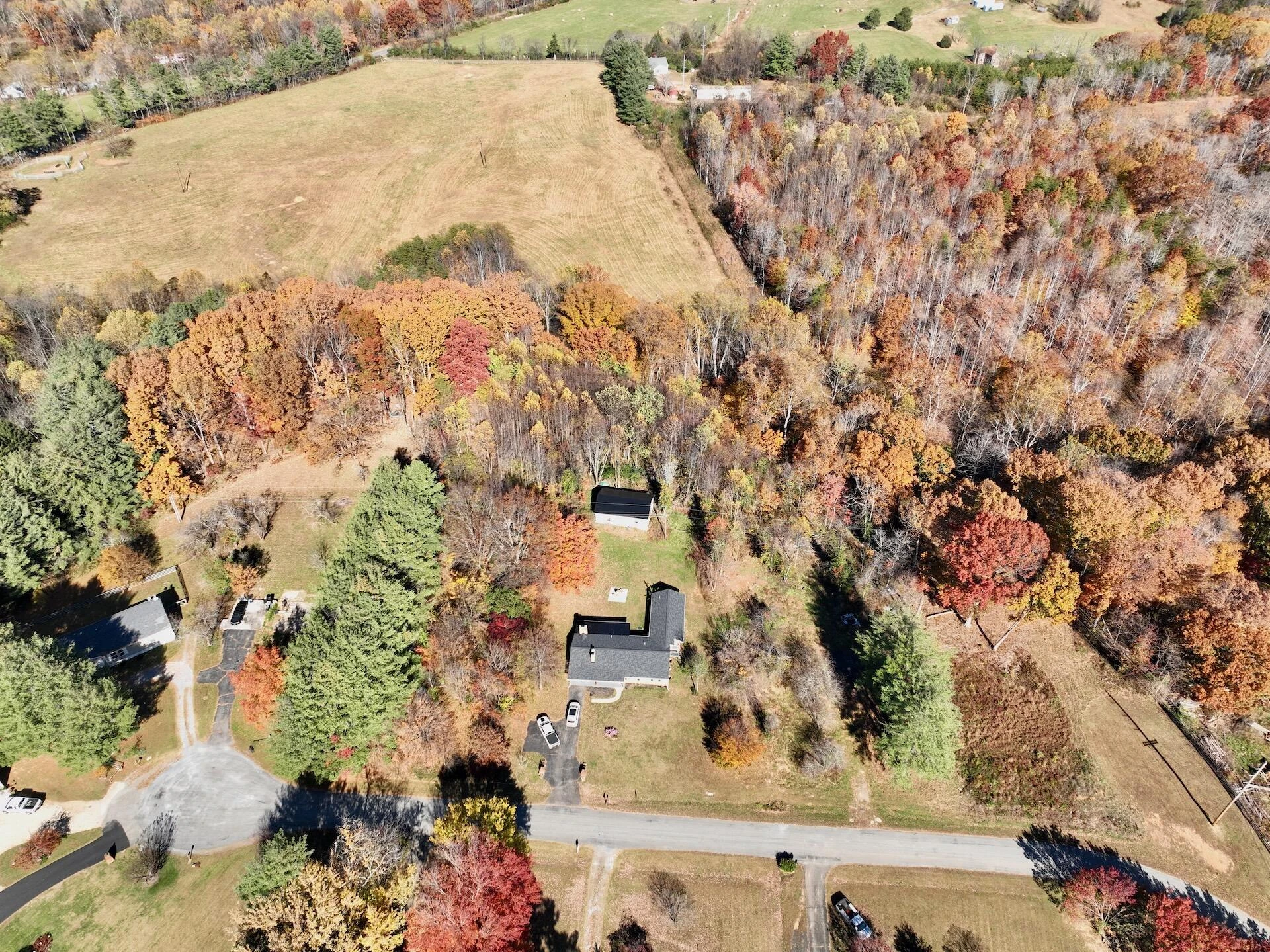 1059 Fairview DR - Photo 48