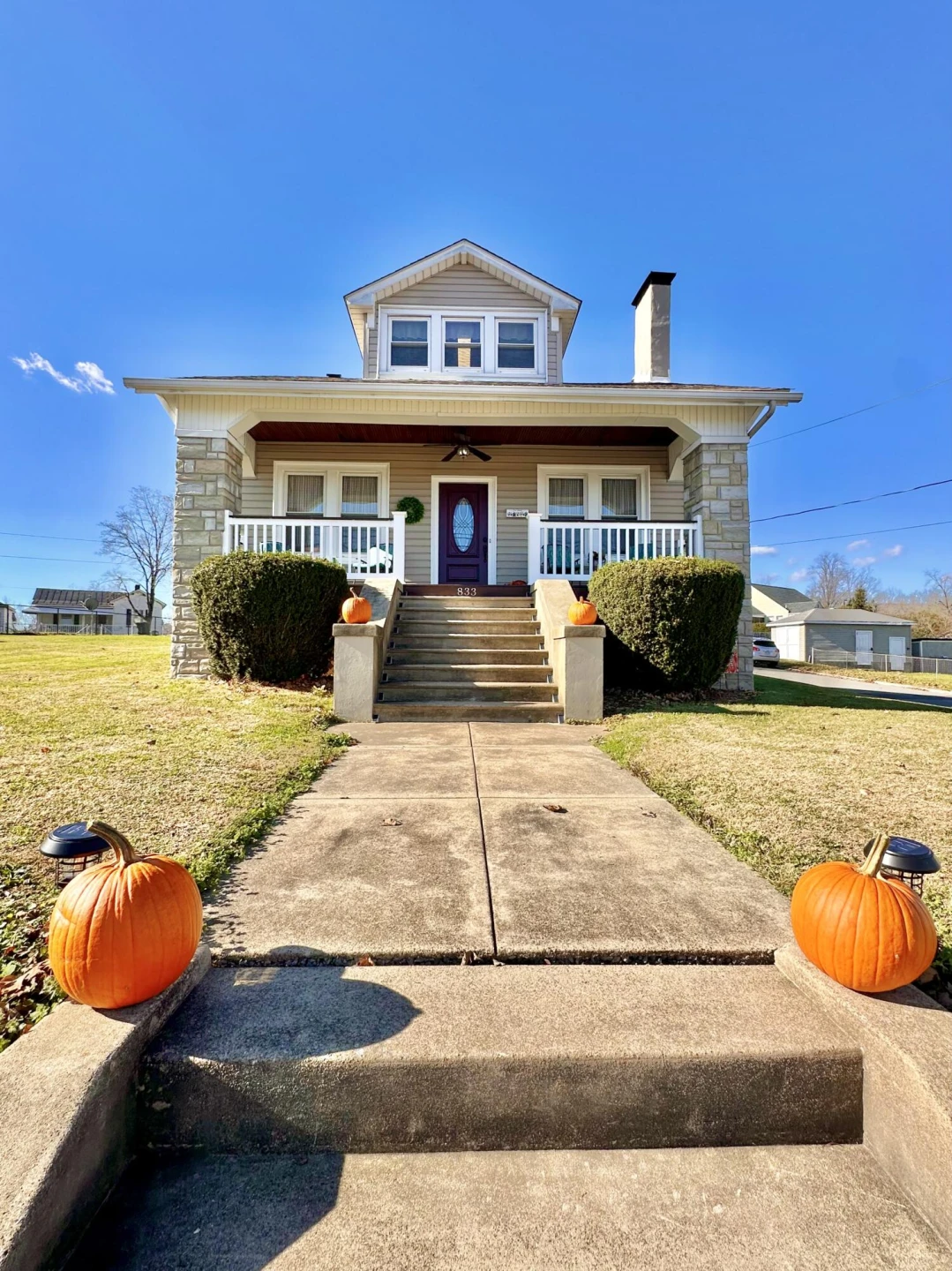 833 Jefferson AVE