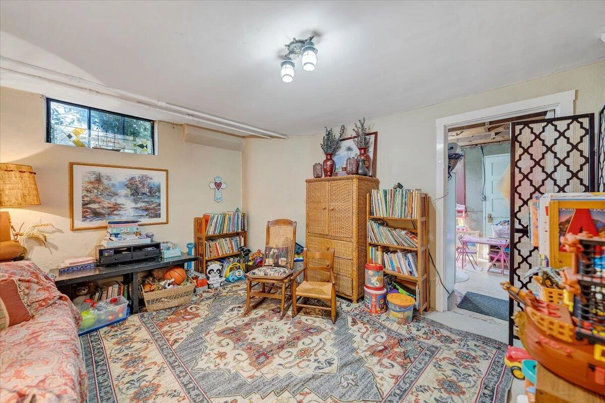 1909 Canterbury RD - Photo 21