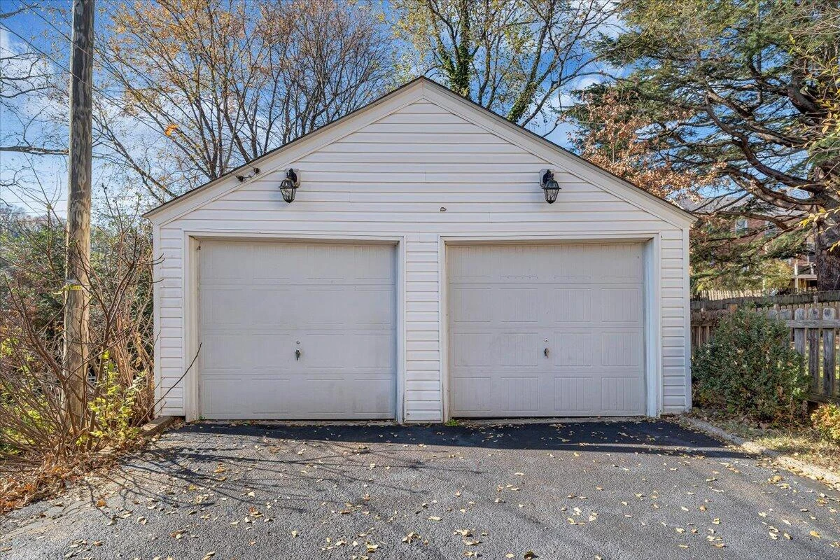 1909 Canterbury RD - Photo 49