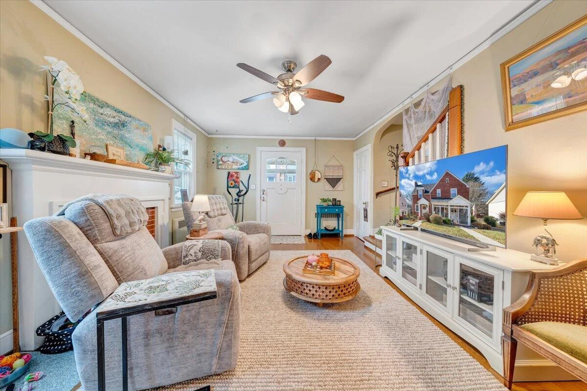 1909 Canterbury RD - Photo 8