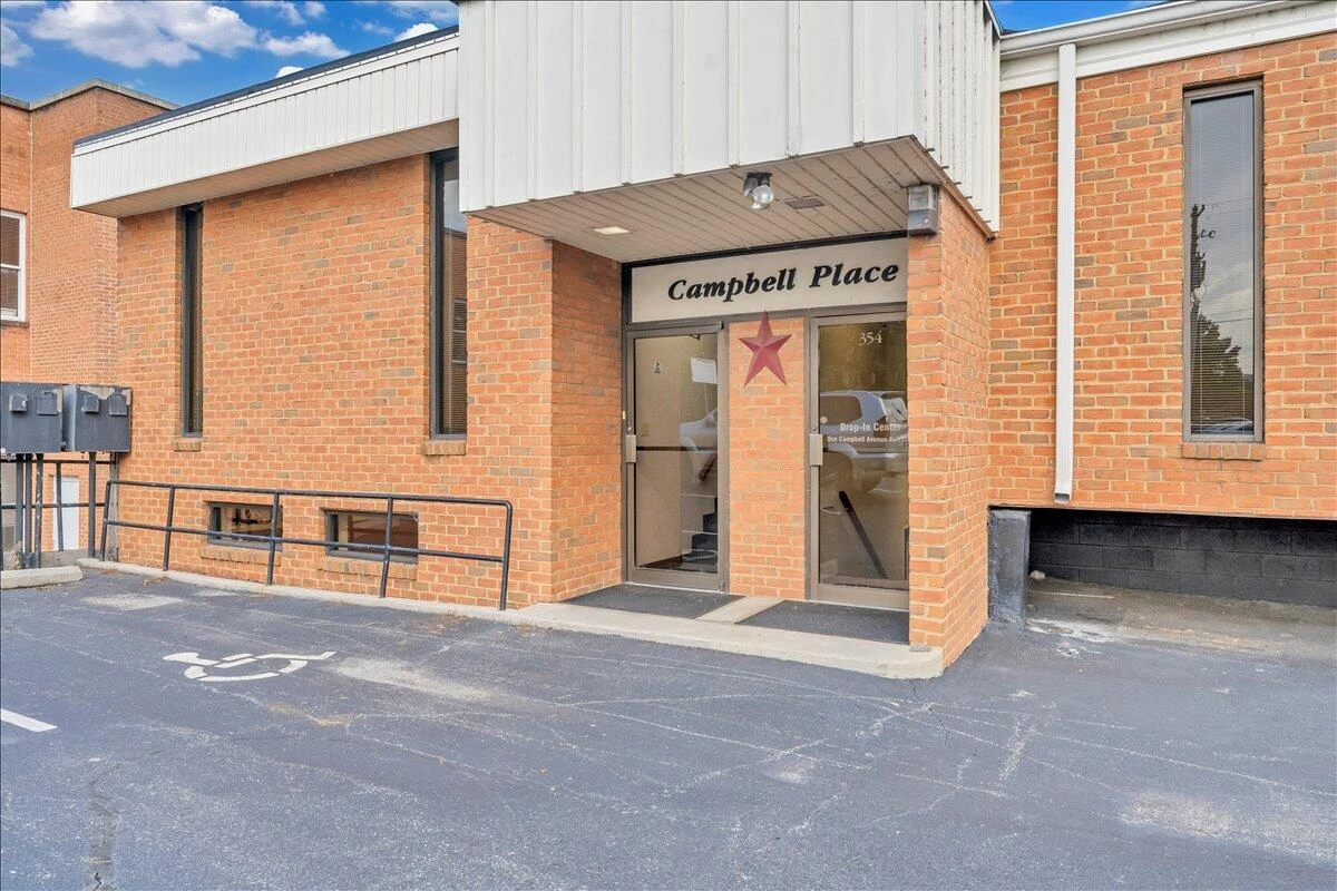 356 Campbell AVE - Photo 54