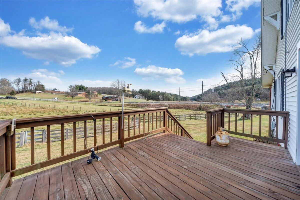 6629 Floyd Highway - Photo 14