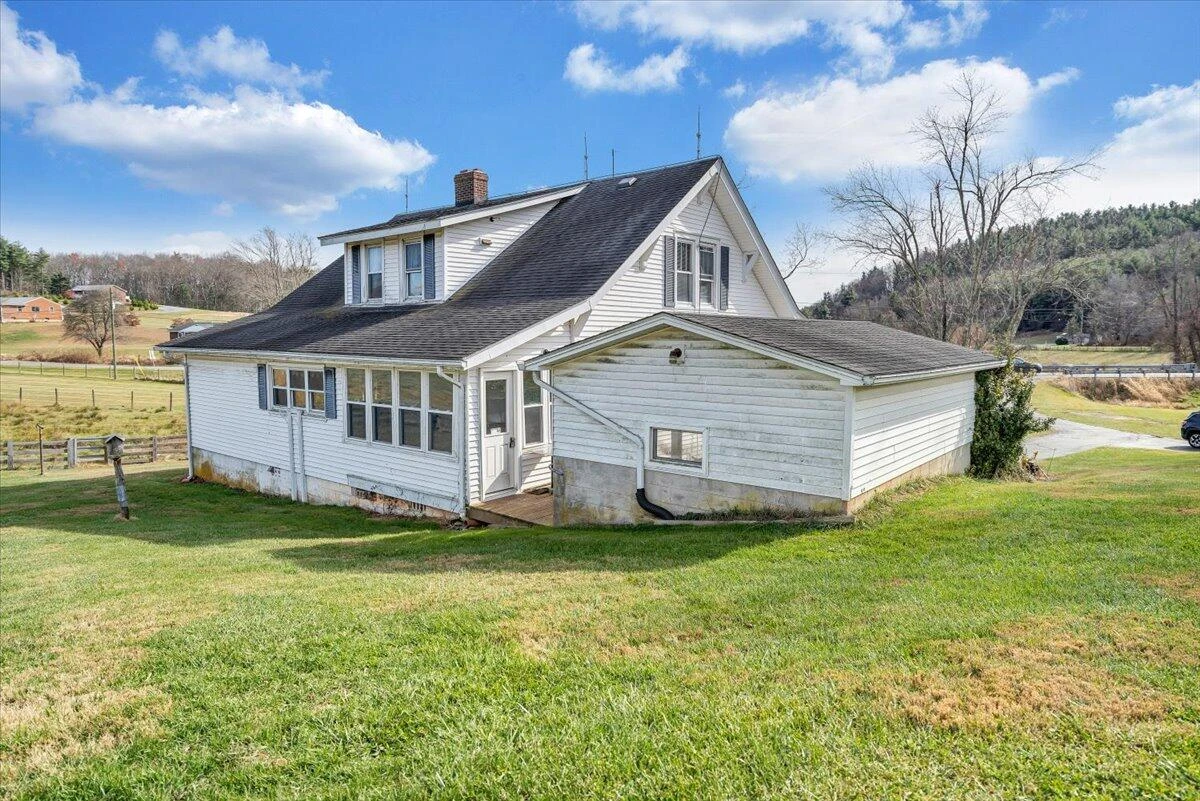 6629 Floyd Highway - Photo 21