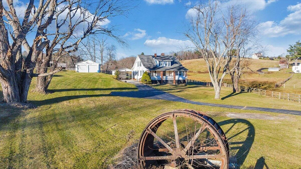 6629 Floyd Highway - Photo 8