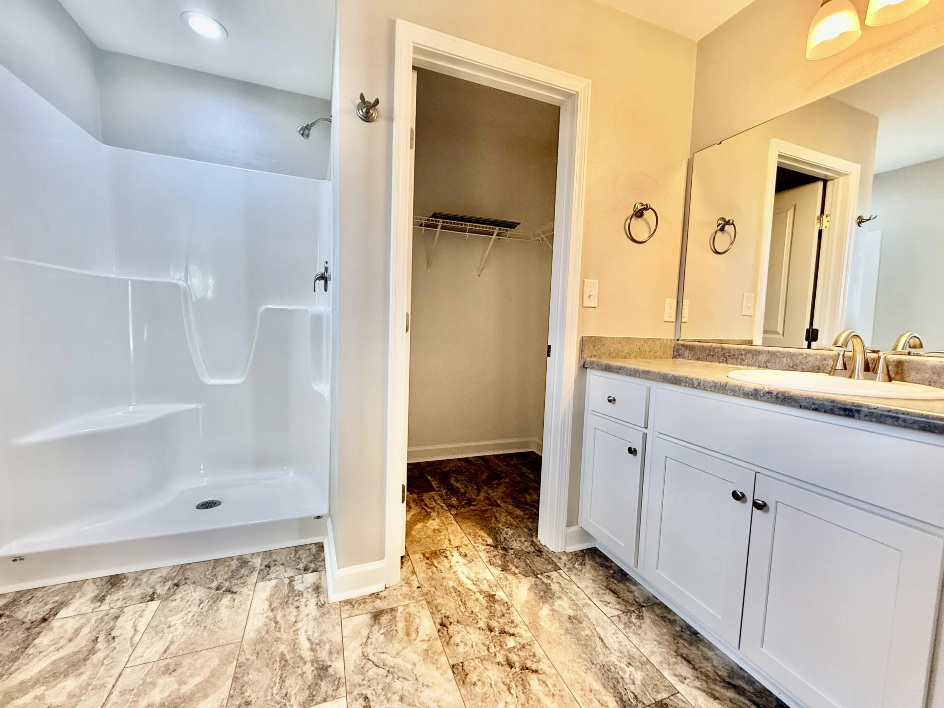 4446 Stonewall RD - Photo 8