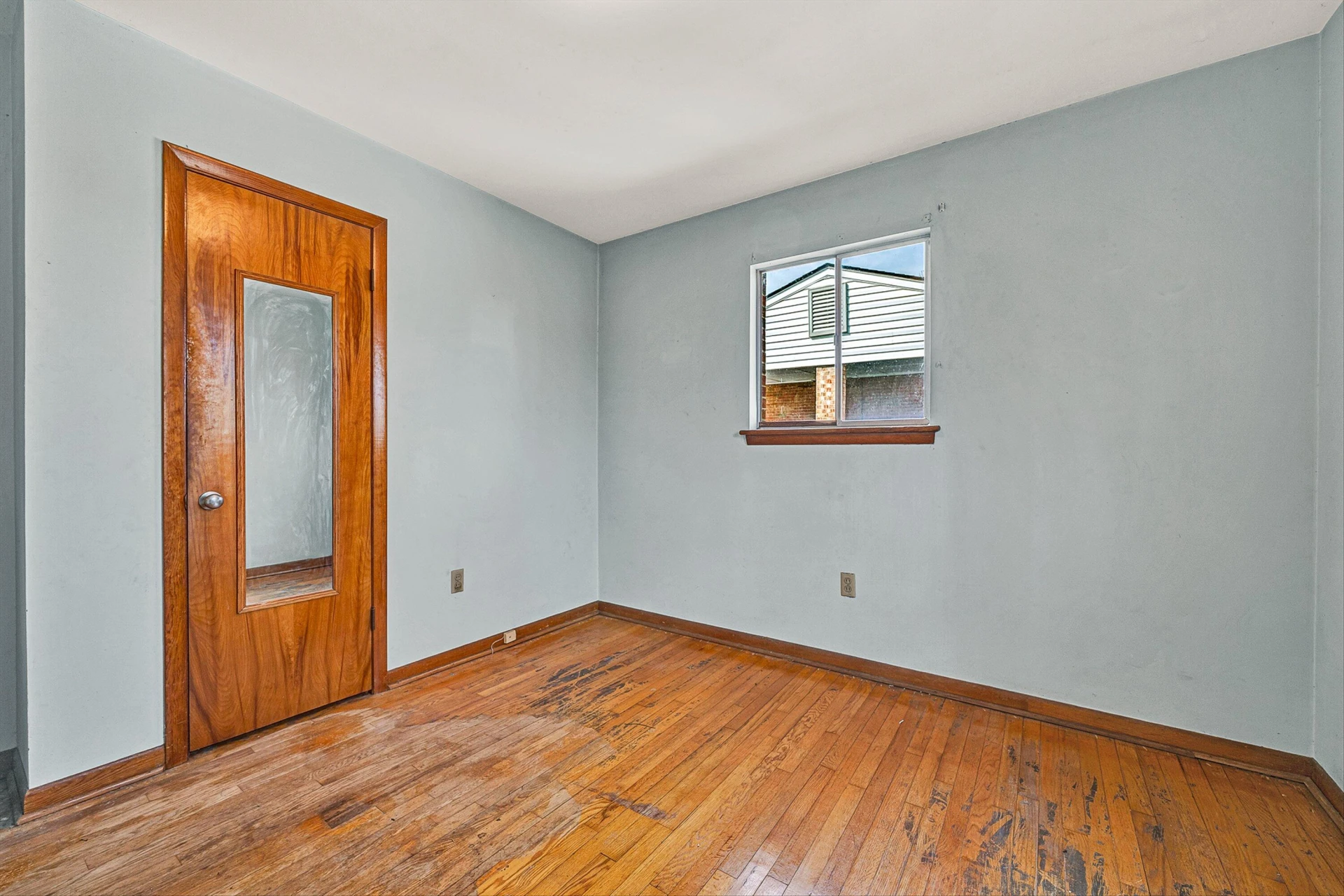 203 Cherryhill RD - Photo 14