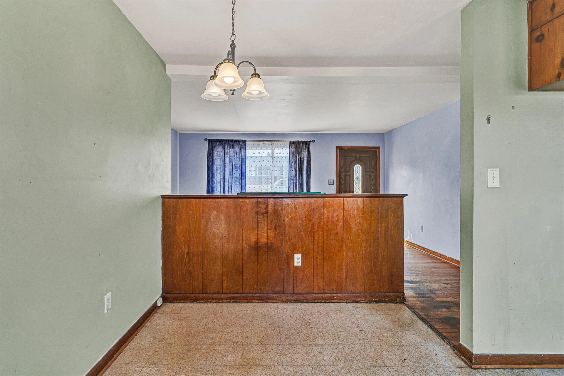 203 Cherryhill RD - Photo 7