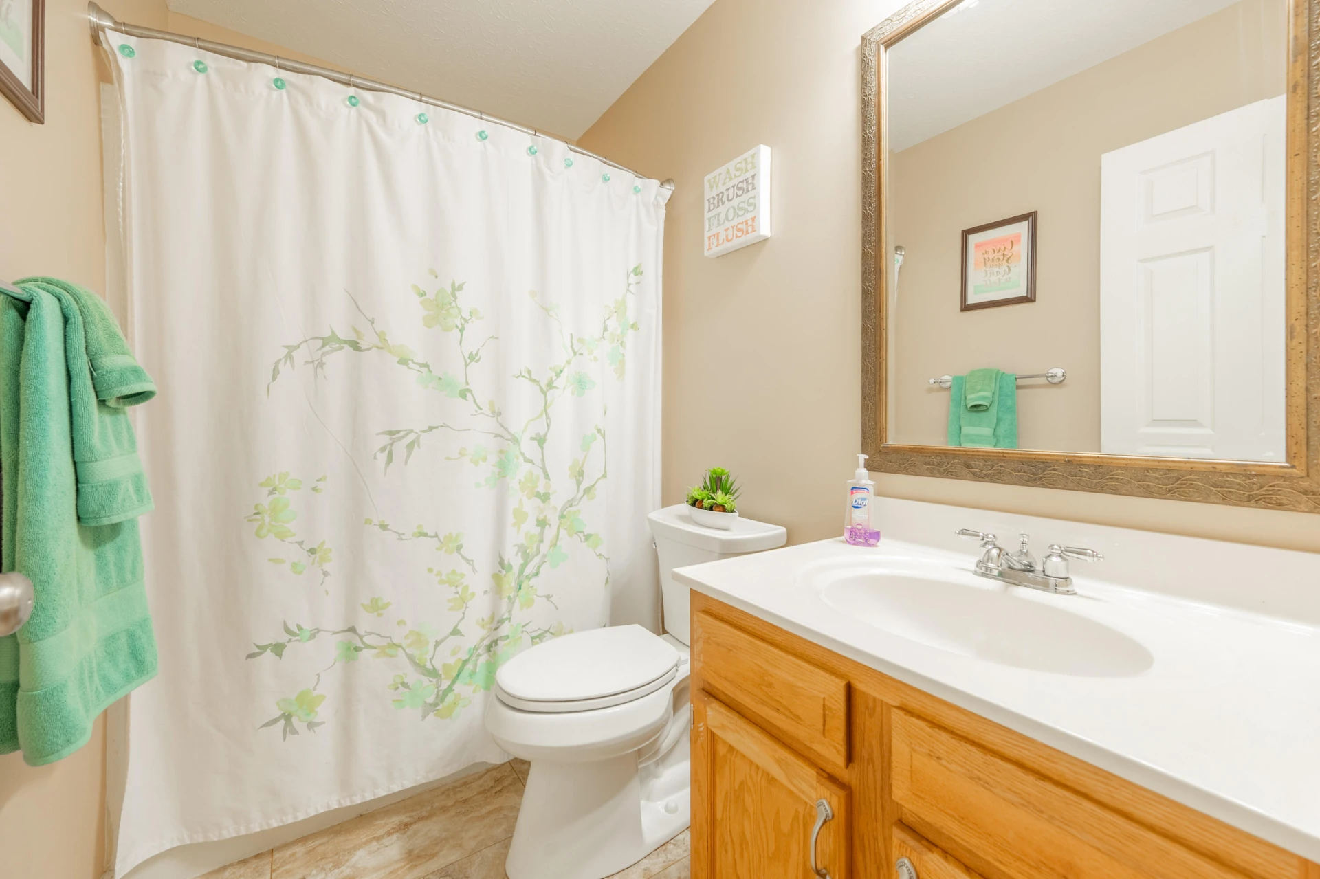 1309 Sandy CIR - Photo 16