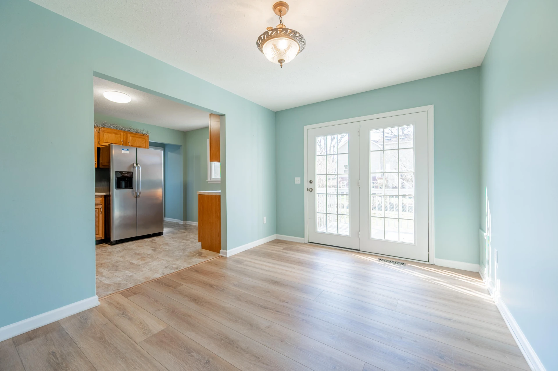 1309 Sandy CIR - Photo 8