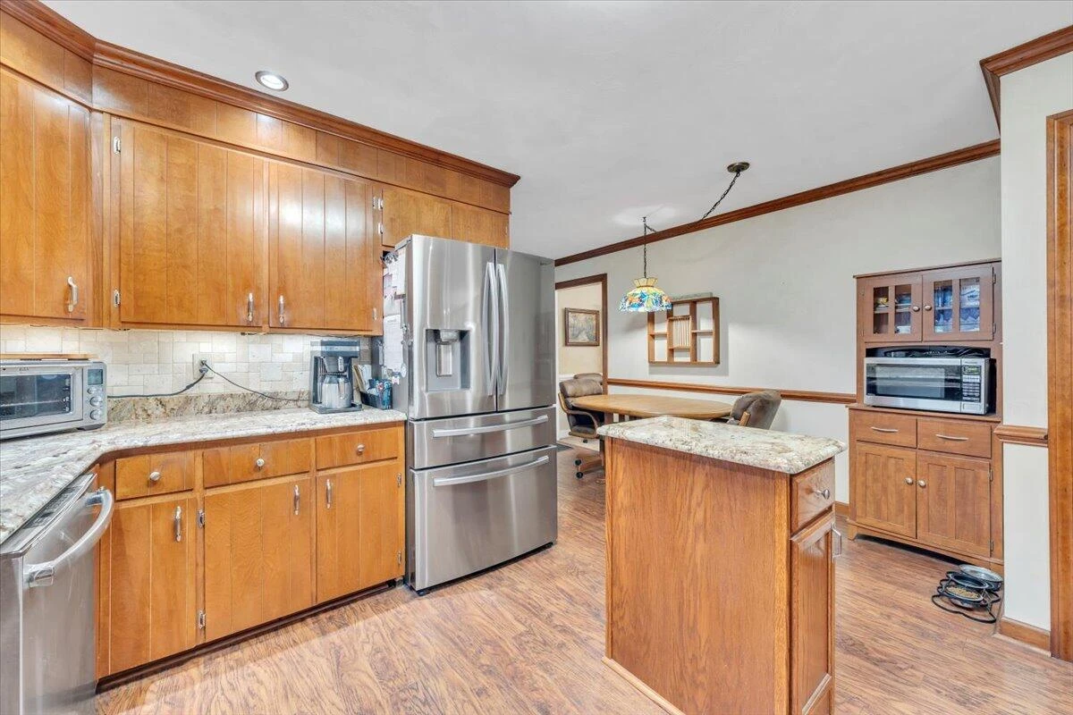 3336 Clara AVE - Photo 12