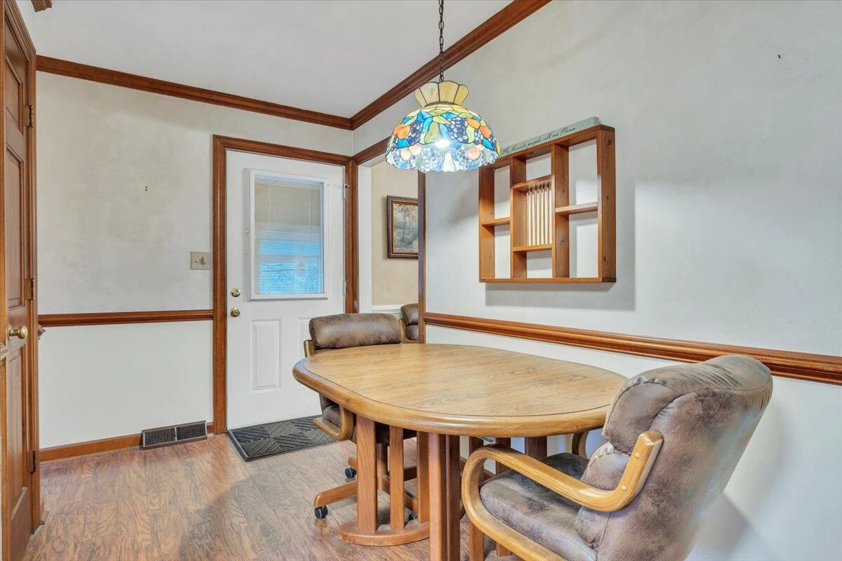 3336 Clara AVE - Photo 17