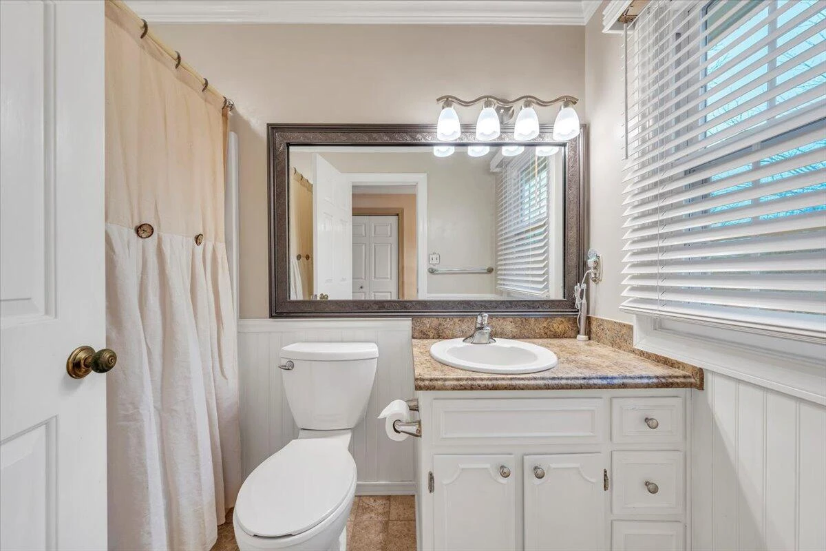 3336 Clara AVE - Photo 32