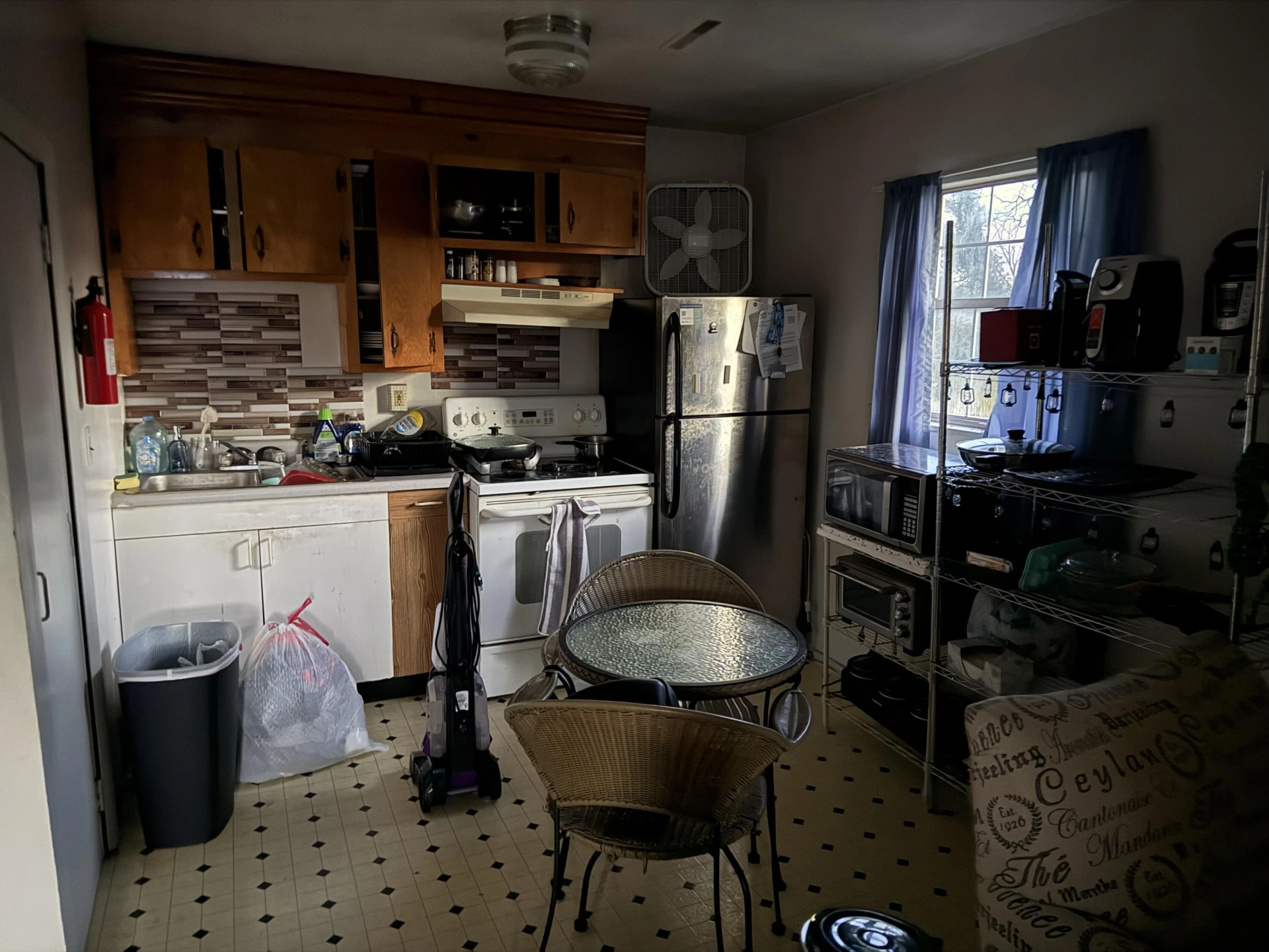 1710 Mercer AVE #2 - Photo 13