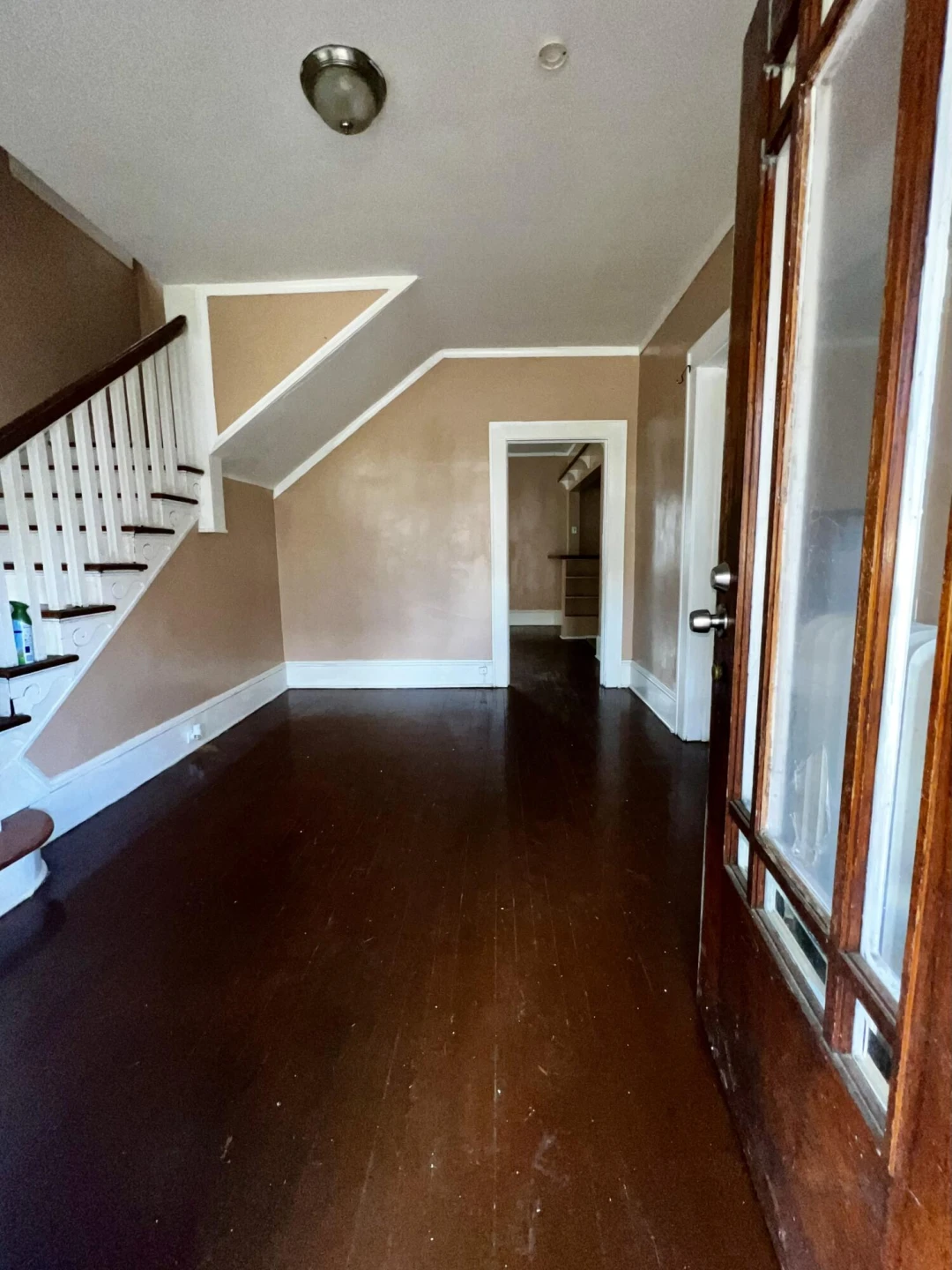 1726 Chapman AVE - Photo 2