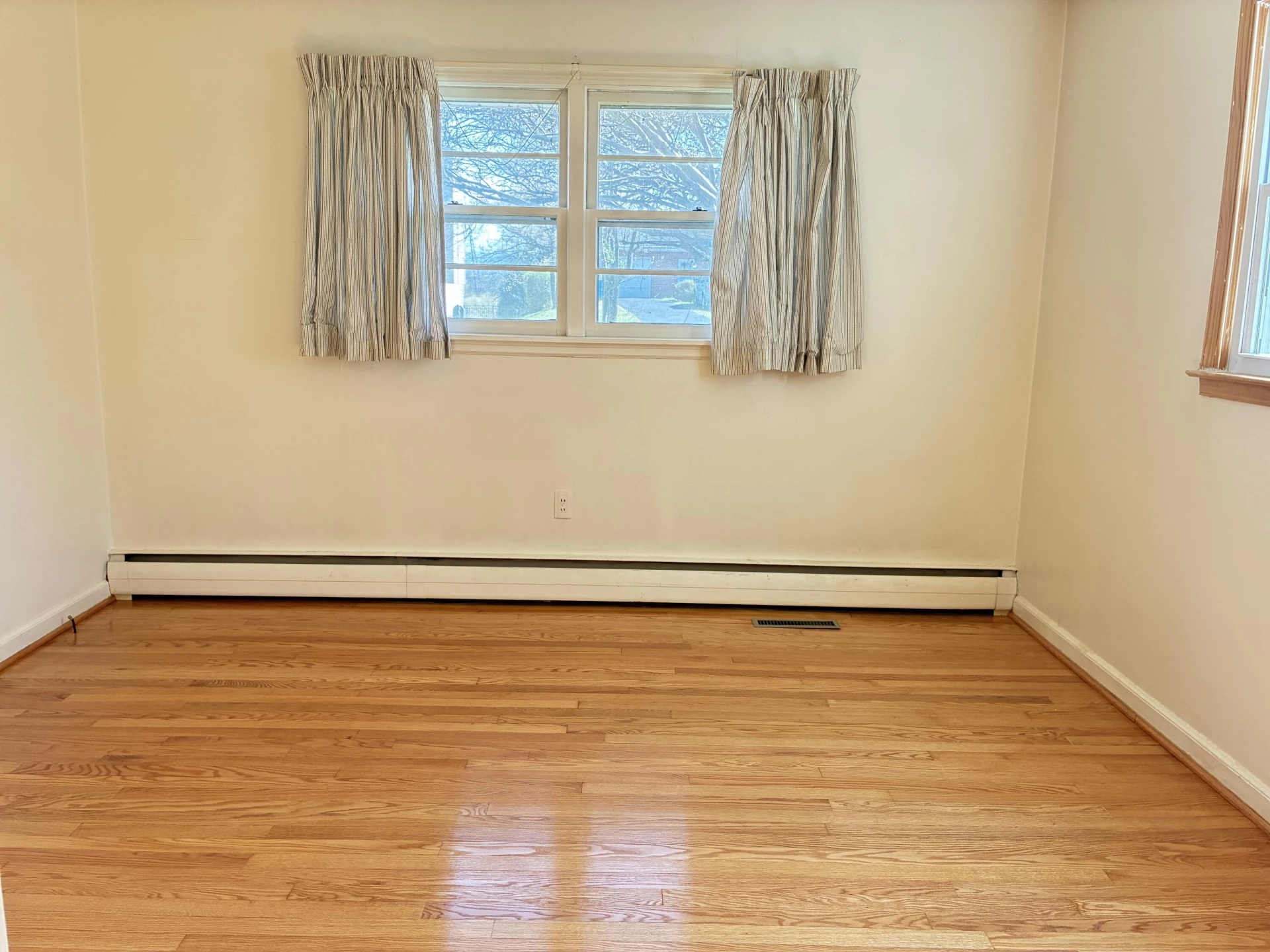 4021 Clairmont ST - Photo 13