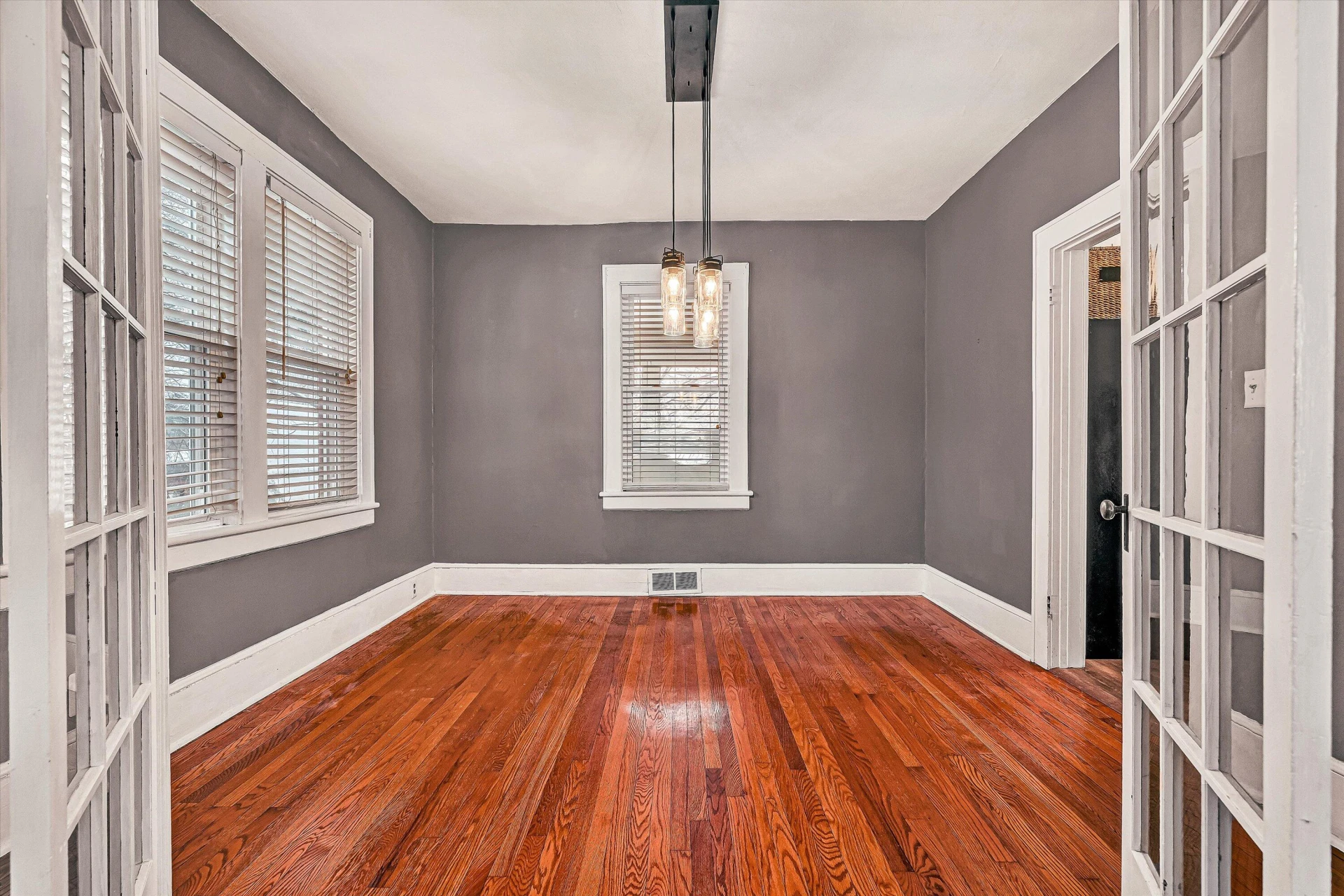 2420 Tillett RD - Photo 6