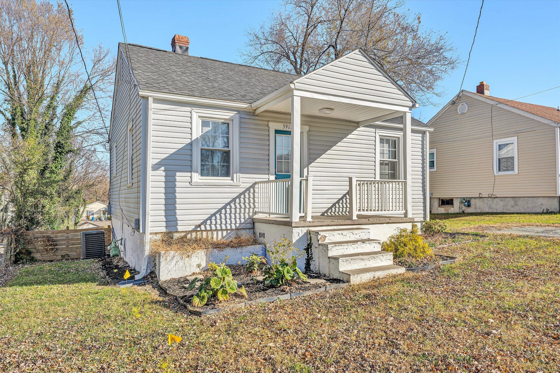 3911 Michigan AVE - Photo 3