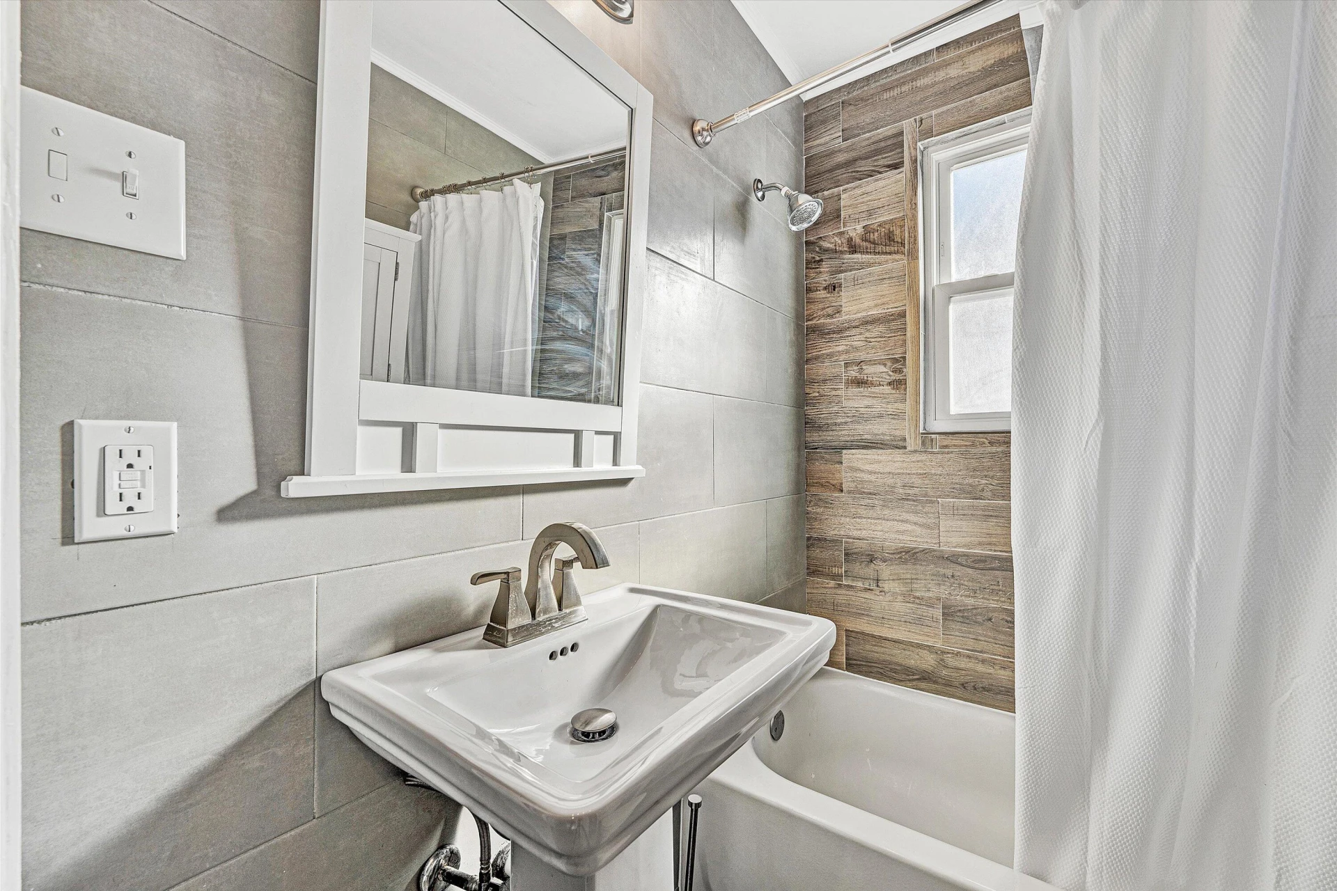 3911 Michigan AVE - Photo 9