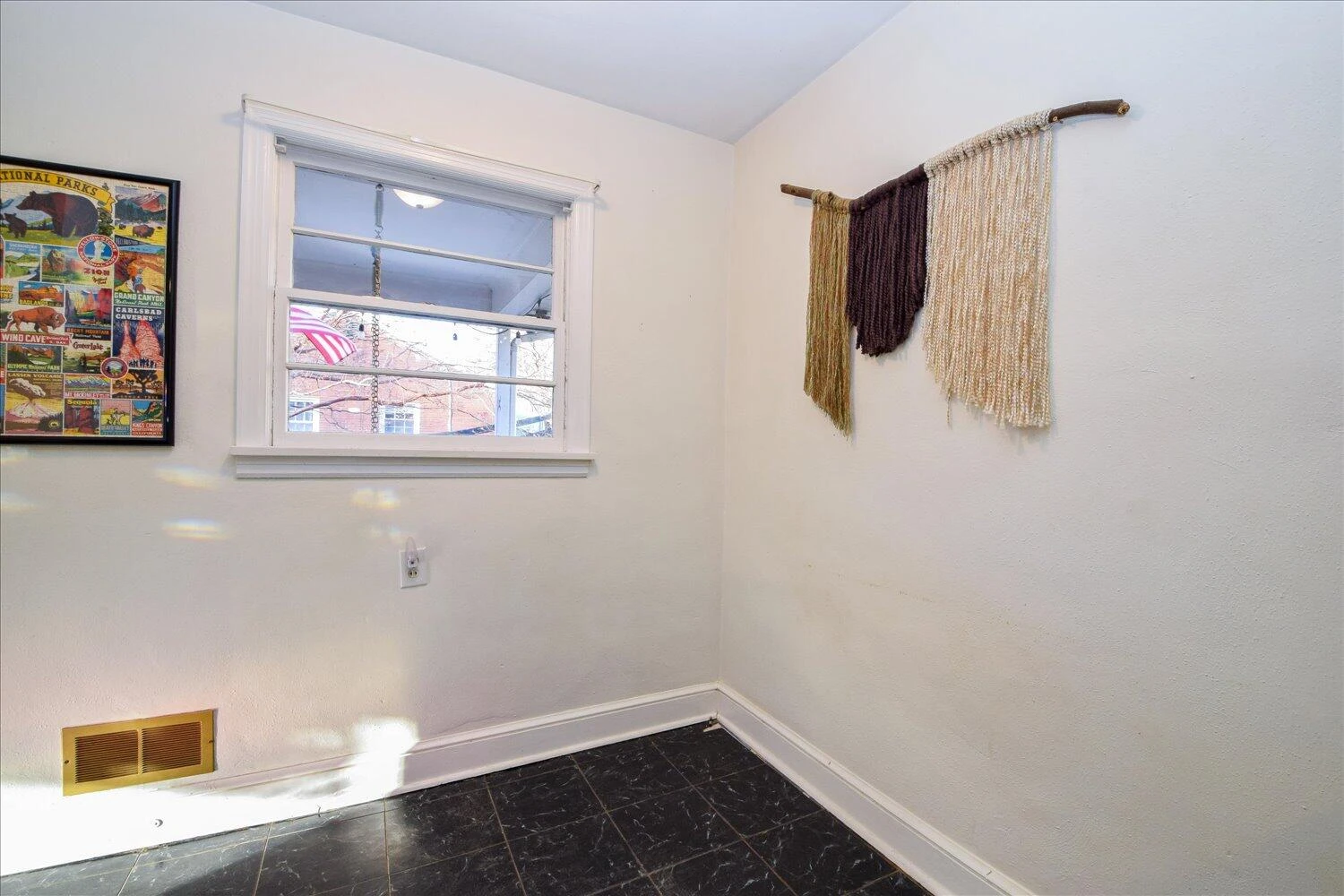 2539 Brambleton AVE - Photo 12