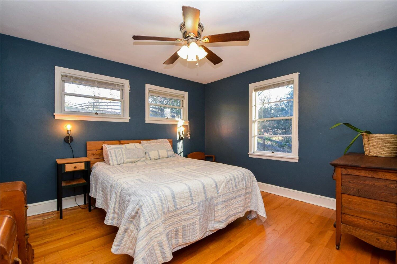 2539 Brambleton AVE - Photo 13