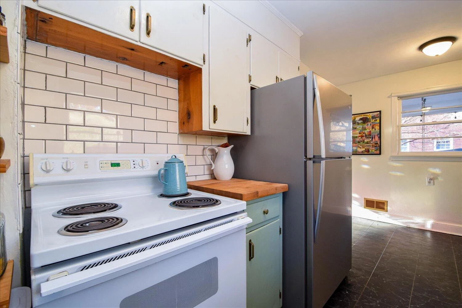2539 Brambleton AVE - Photo 11