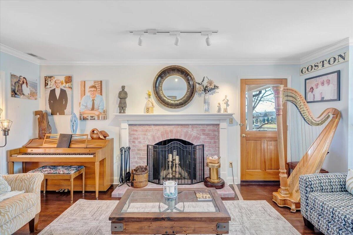 775 Long Island DR - Photo 16