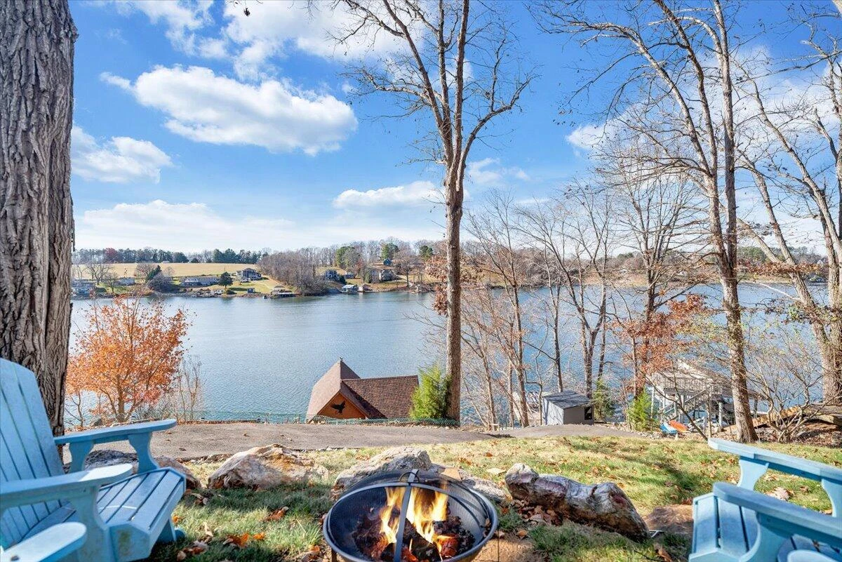 775 Long Island DR - Photo 9