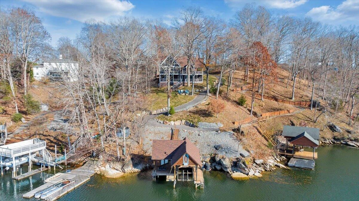 775 Long Island DR - Photo 10