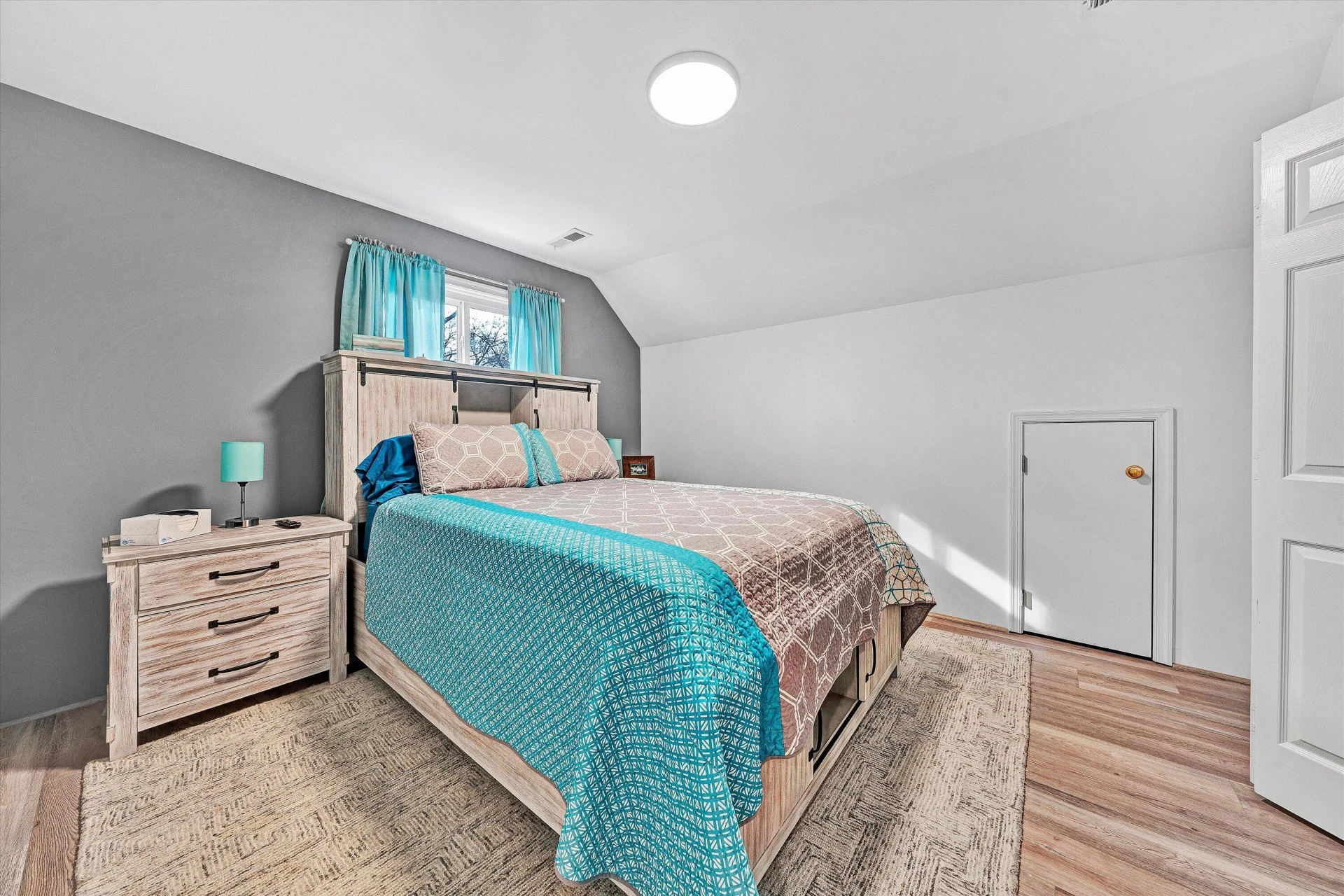 218 Twin Chimneys DR - Photo 30